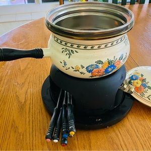 Fondue Retro 1970’s M. Kamenstein Porcelain Pot.